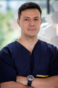 Dr. Tudor Mateescu, medic specialist chirurgie toracică în cadrul Spitalului MedLife Medici’s Timișoara.